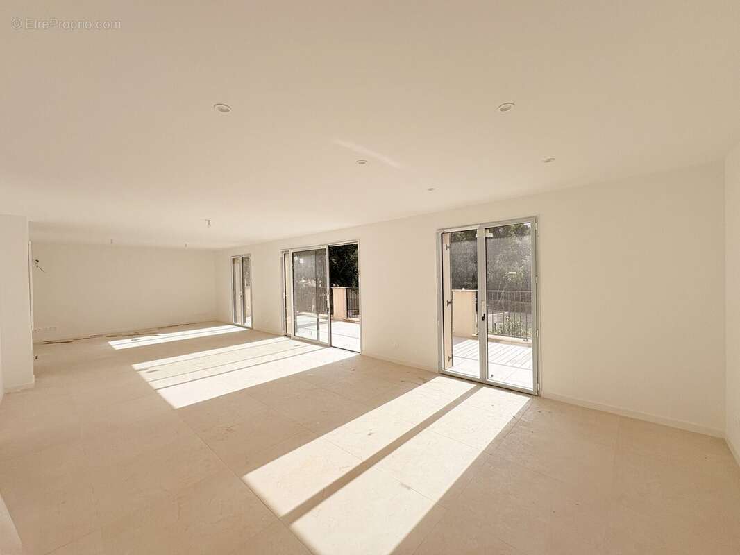 Appartement à GRIMAUD