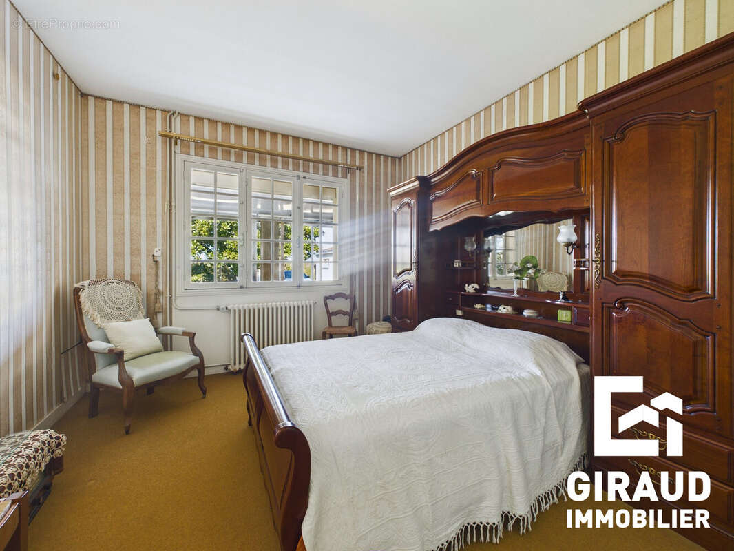 Maison à FONTENAY-LE-COMTE