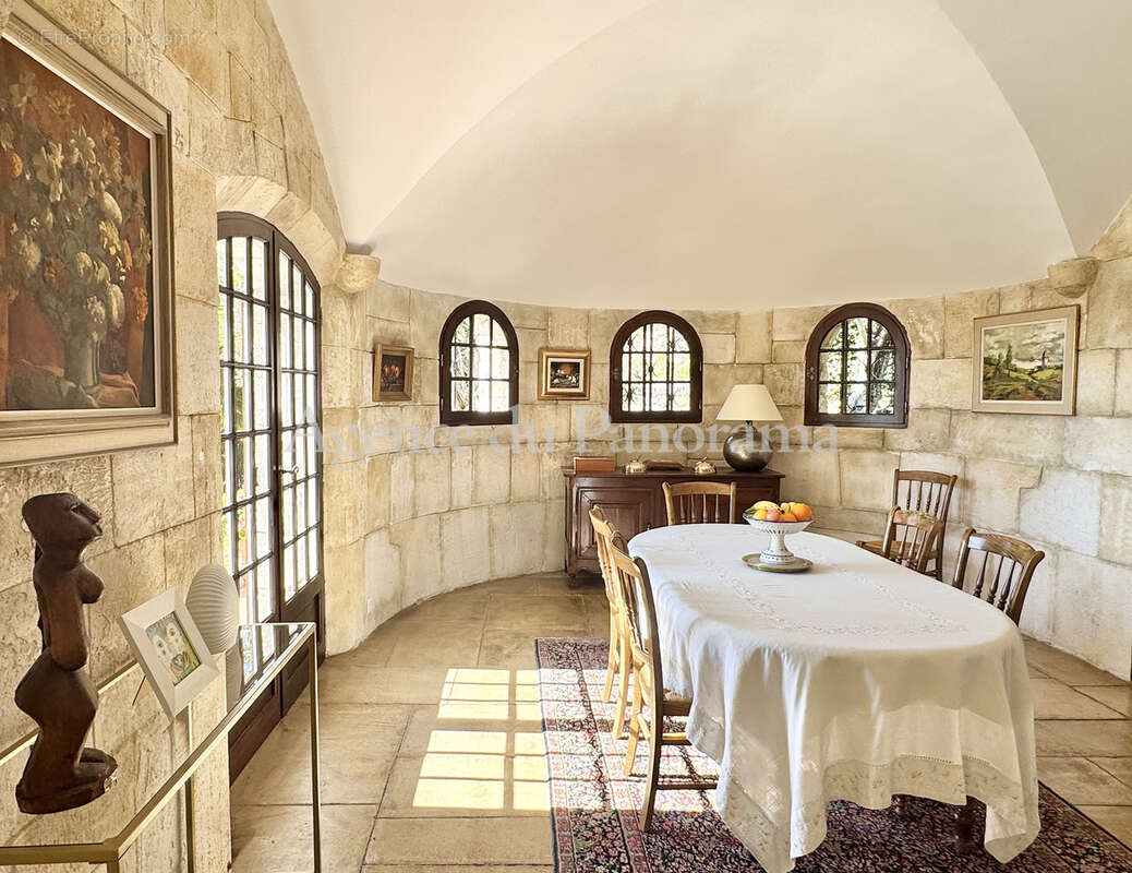 Maison à SPERACEDES