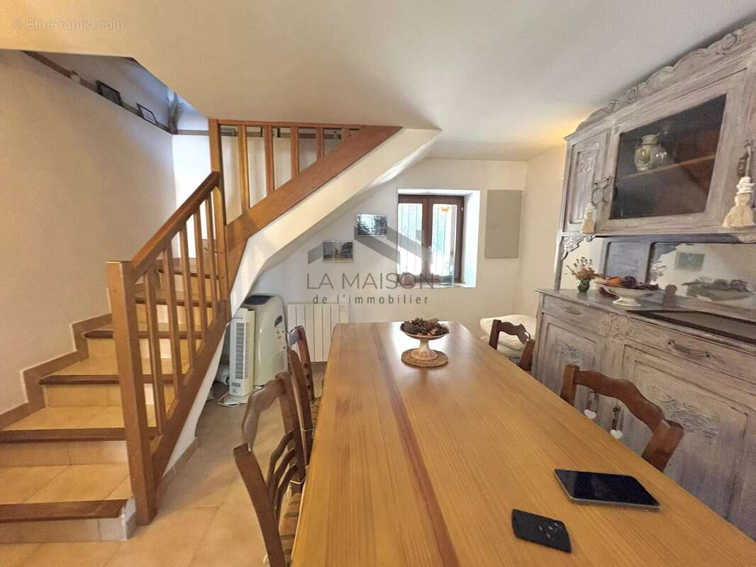 Maison de village en pierre à vendre à Muratello - photo 7