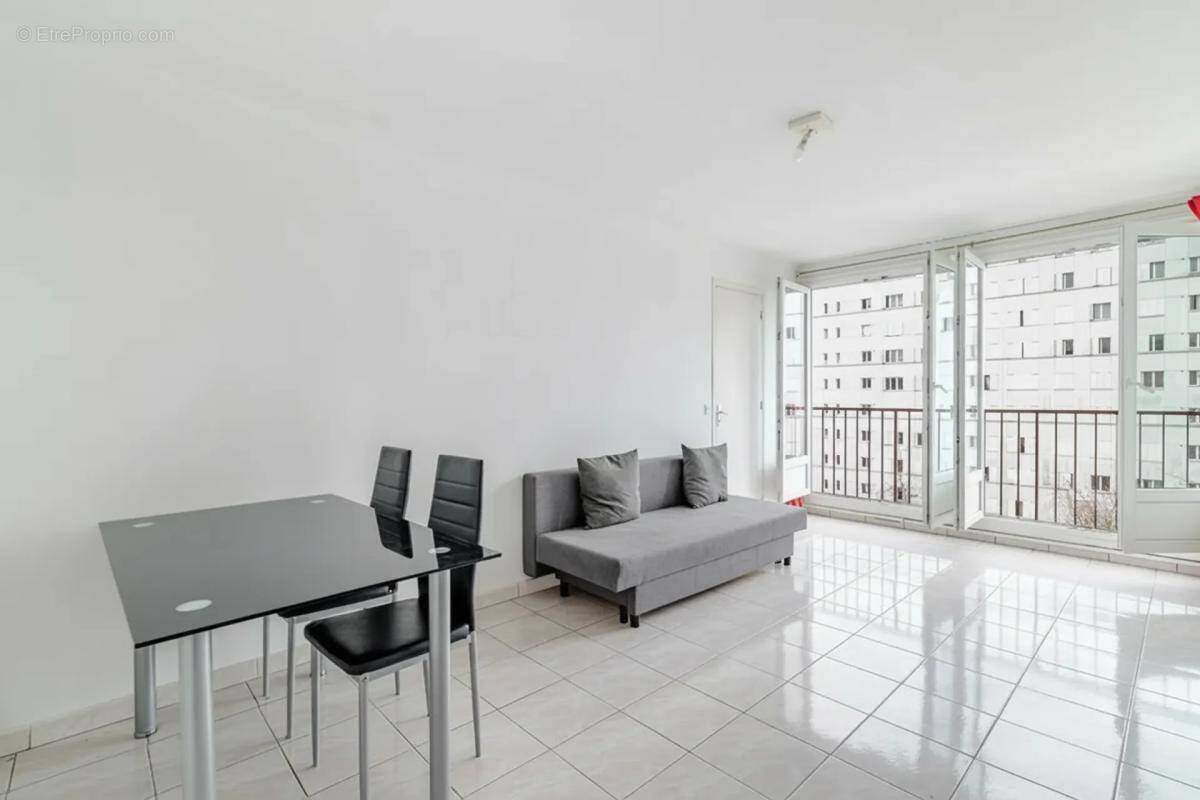 Appartement à VILLIERS-LE-BEL