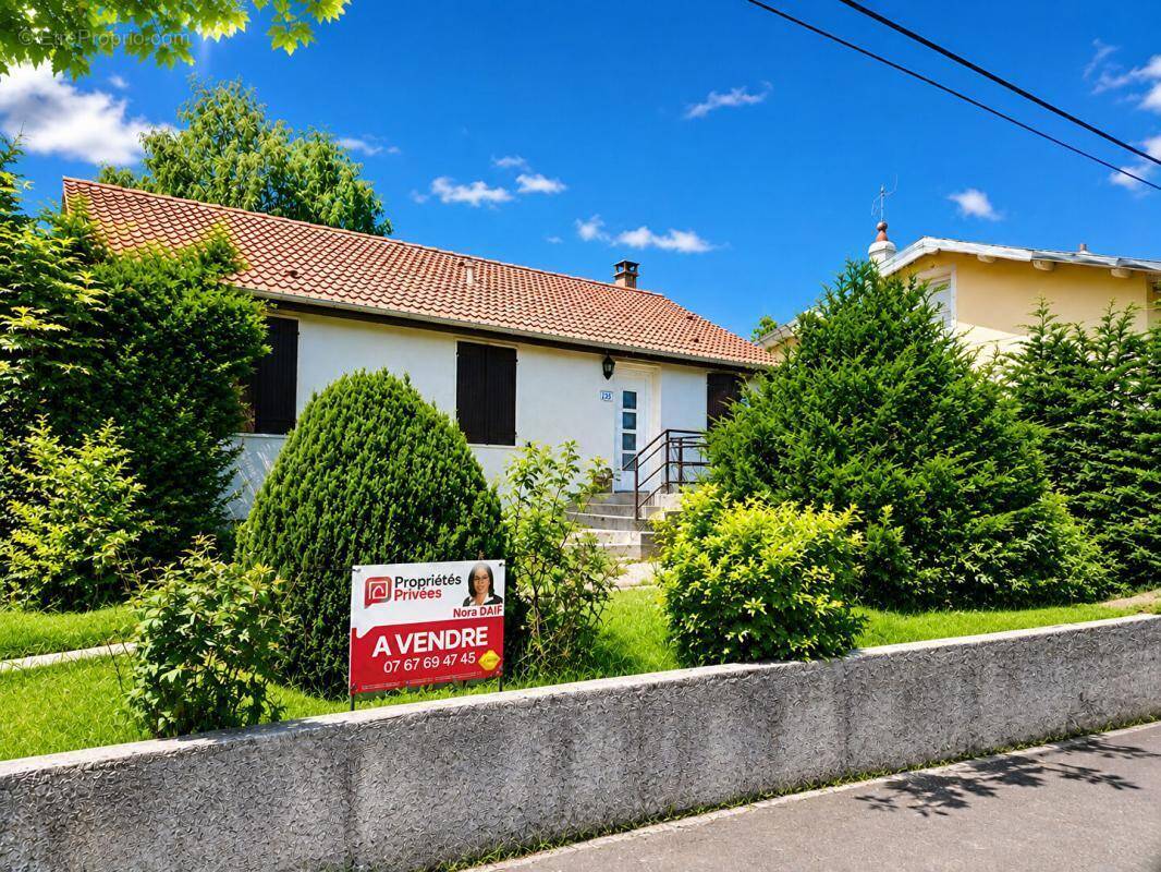 Maison à MONT-SAINT-MARTIN