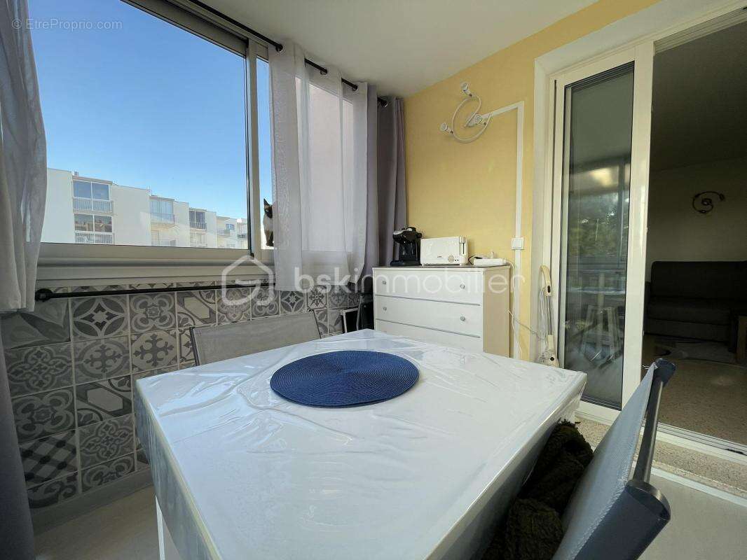 Studio meublé avec loggia fermée et parking – Rive Gauche – À 250 m de la plage - photo 7