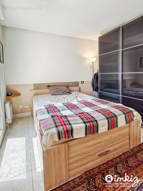 Appartement rénové et meublé - photo 10