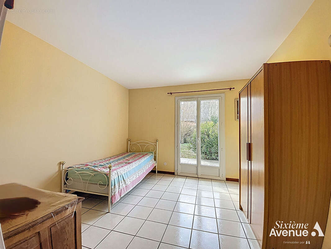 Maison à SAINT-SYMPHORIEN-D'OZON