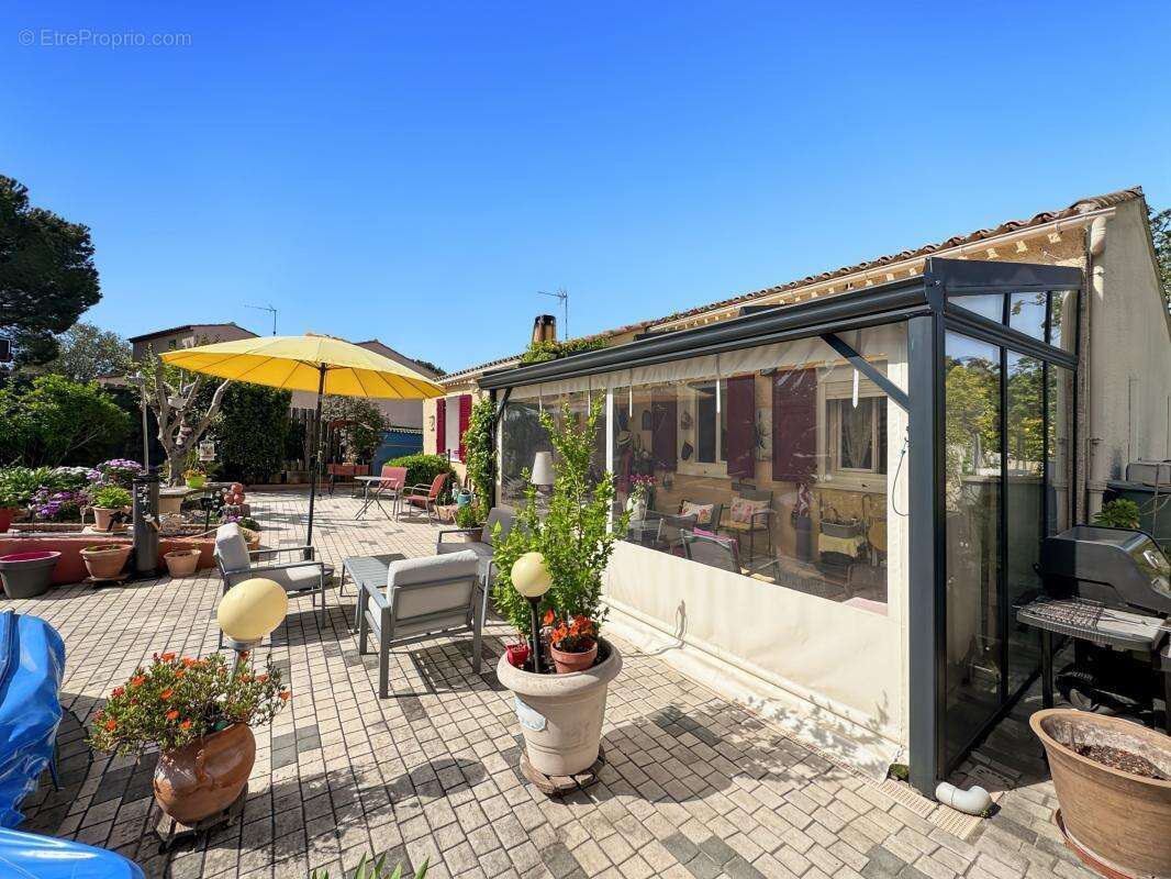 Maison à ROQUEBRUNE-SUR-ARGENS