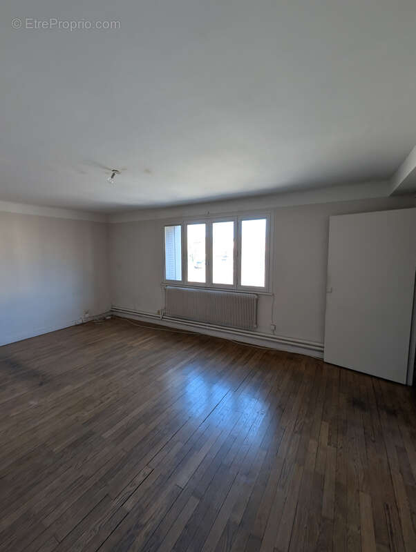 Appartement à FRANCHEVILLE