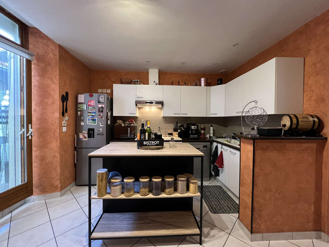 Maison à SAINT-ETIENNE-DE-CUINES