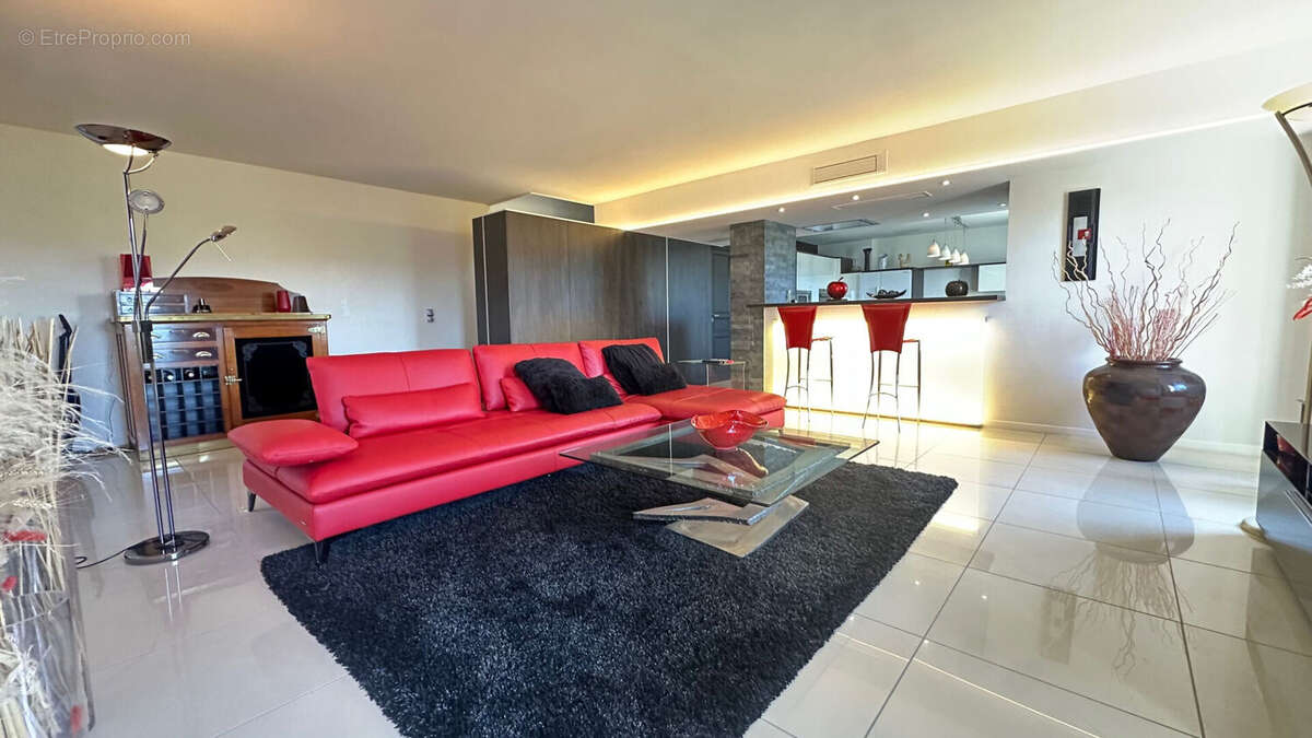 Appartement Vienne 4 pièce(s) 131 m2 - photo 3