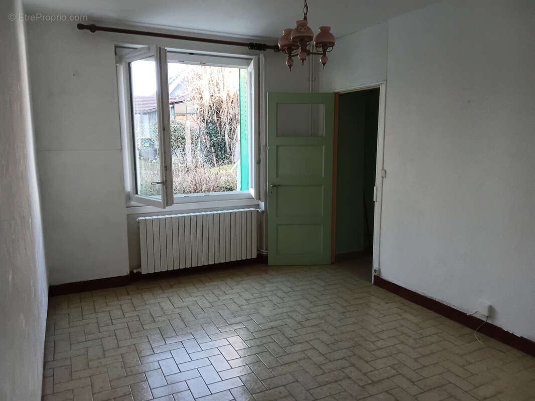 Maison à NERONDES