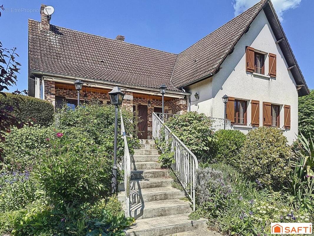 Photo 1 - Maison à SOUCY