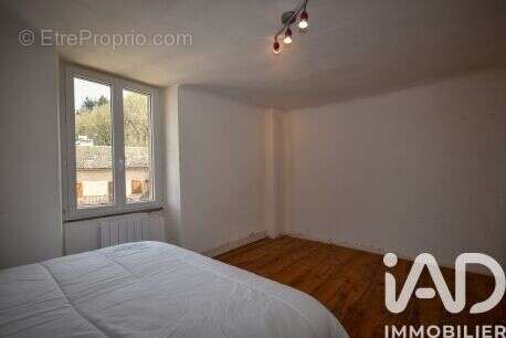 Maison 74 m² à Pont-De-Salars  - photo 8