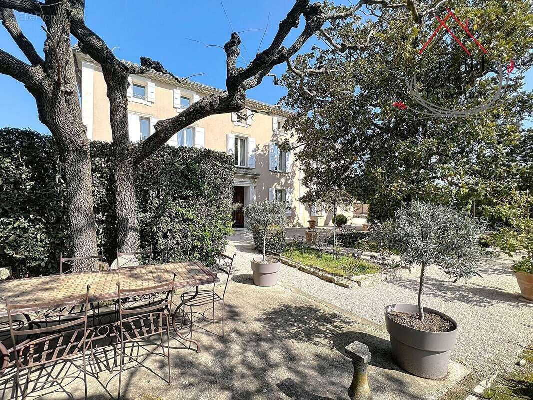 Maison à ALTHEN-DES-PALUDS