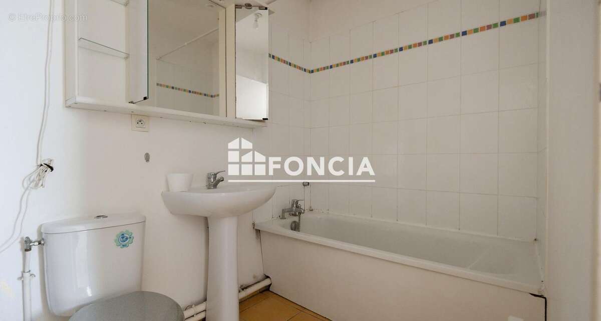 Appartement à CORBEIL-ESSONNES