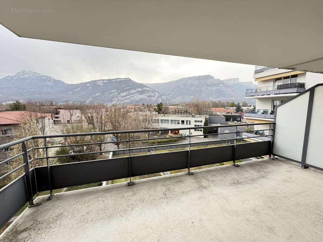 Appartement à SAINT-MARTIN-LE-VINOUX