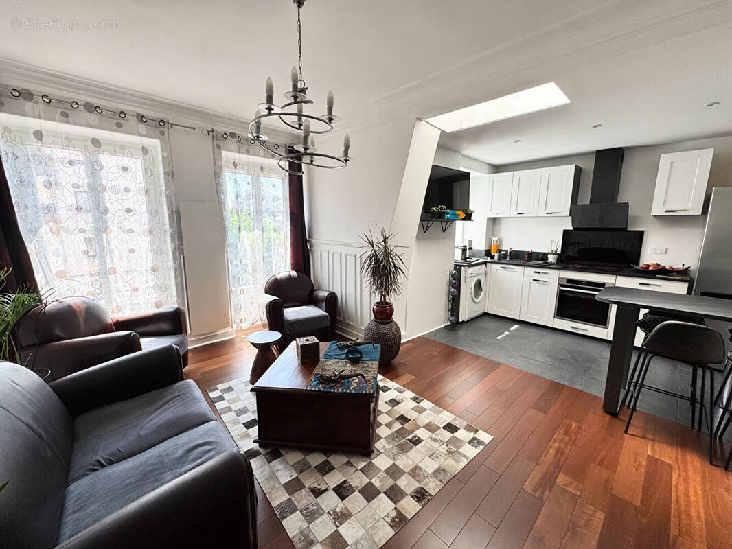 Appartement à ENGHIEN-LES-BAINS
