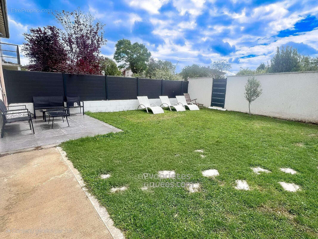 Maison à VILLENEUVE-TOLOSANE