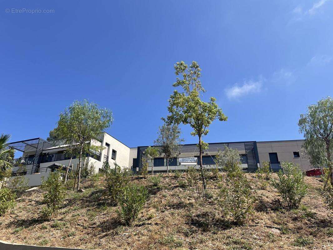 BOULOURIS   Appartement T4 Grand Standing de 107 m² avec terrasse de 36 m²  Frais de notaire réduits - photo 16