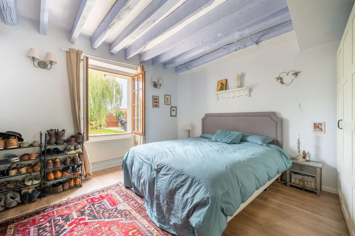 704ae0d7-6339-491d-b24c-ecdd0848b484 - Maison à RAMBOUILLET