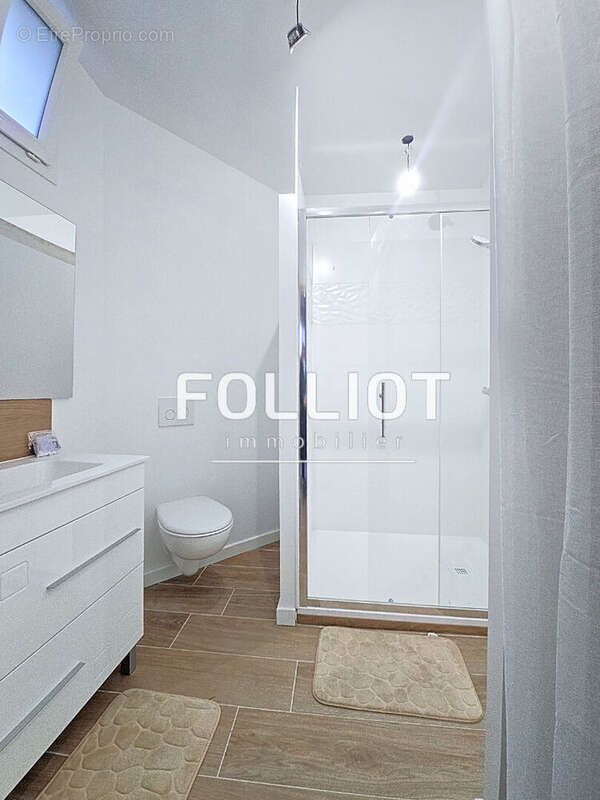 Maison à SAINT-PAIR-SUR-MER