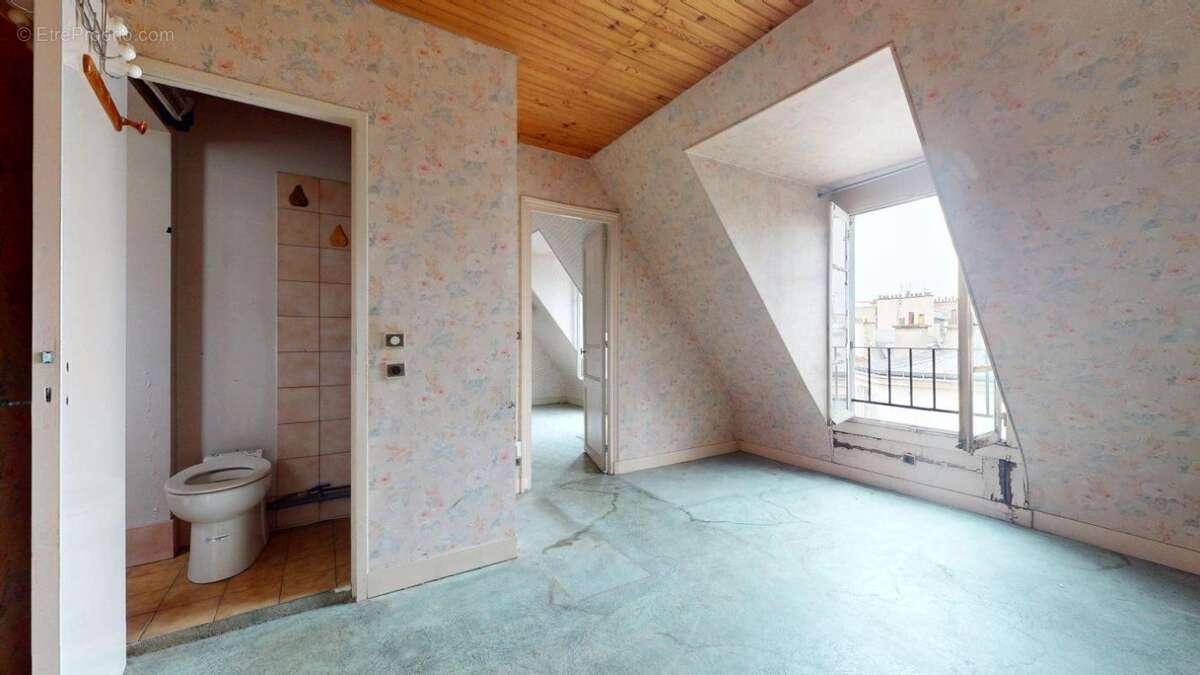 Appartement à PARIS-17E