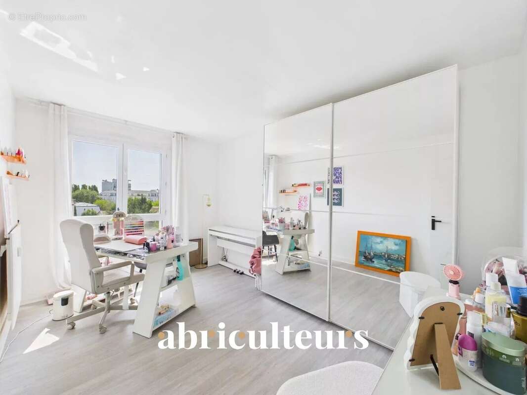 Appartement à NOGENT-SUR-MARNE