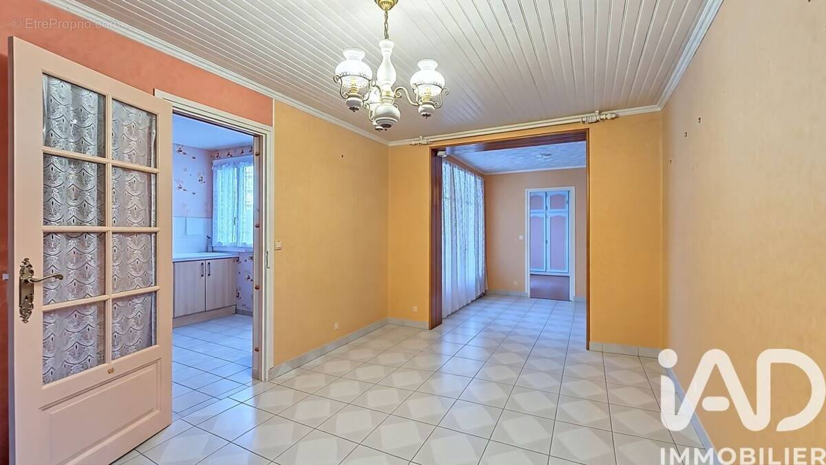 Photo 1 - Maison à GAGNY