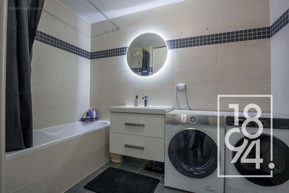 Appartement à MARSEILLE-12E