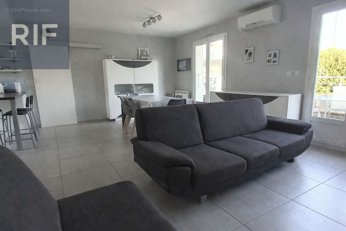 Maison à CHAVANOZ