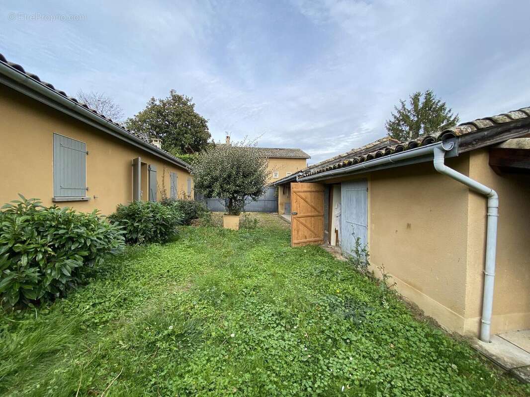 Photo 3 - Maison à ARS-SUR-FORMANS