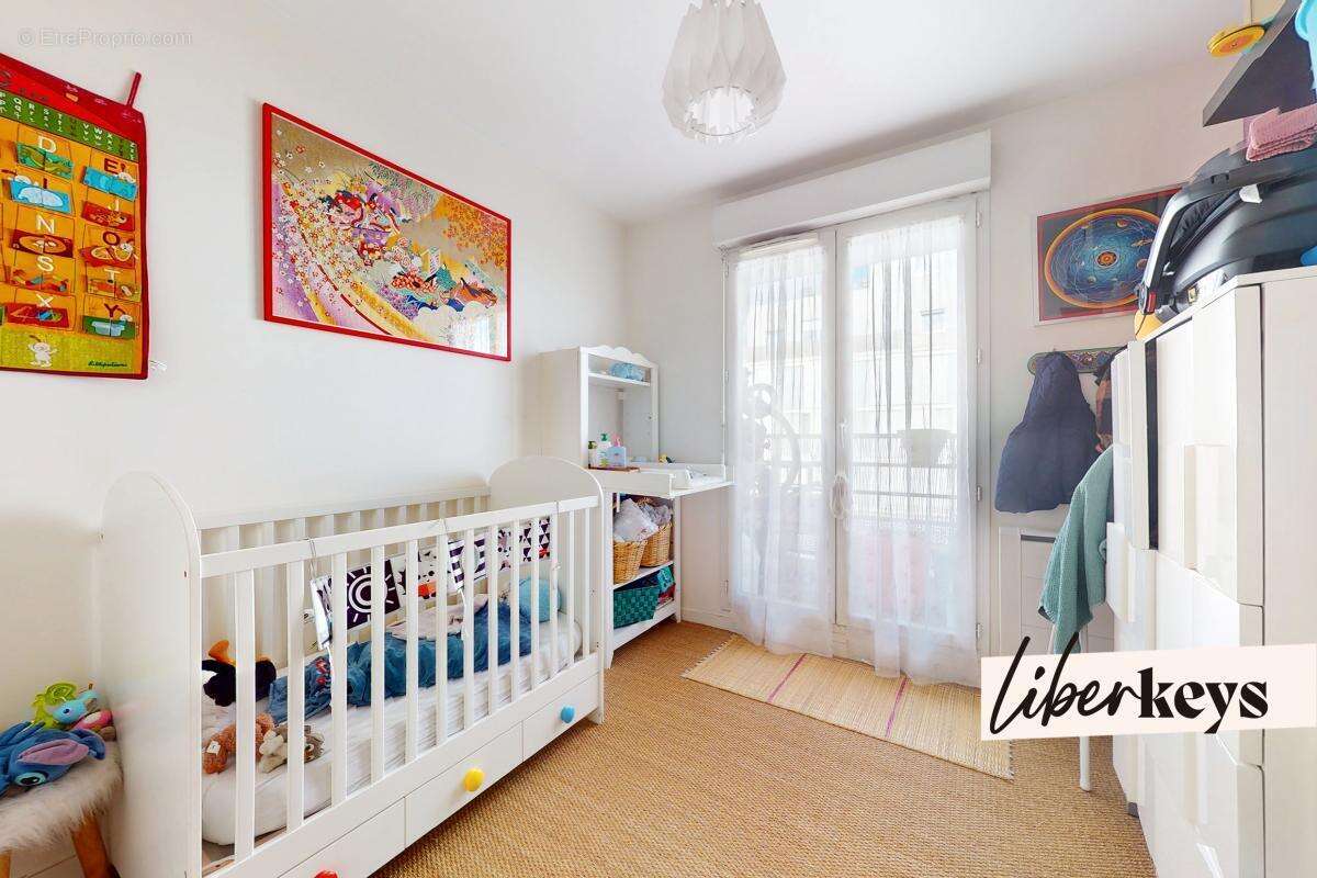 Appartement à COLOMBES
