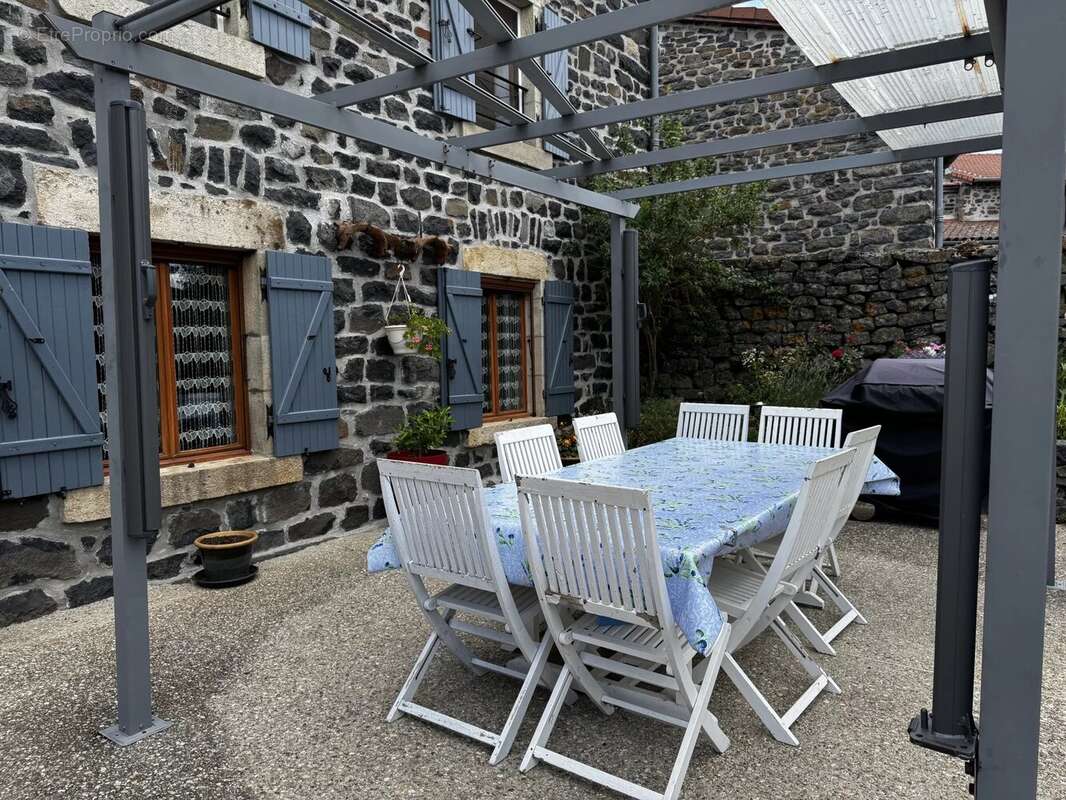 Maison à LE MONASTIER-SUR-GAZEILLE