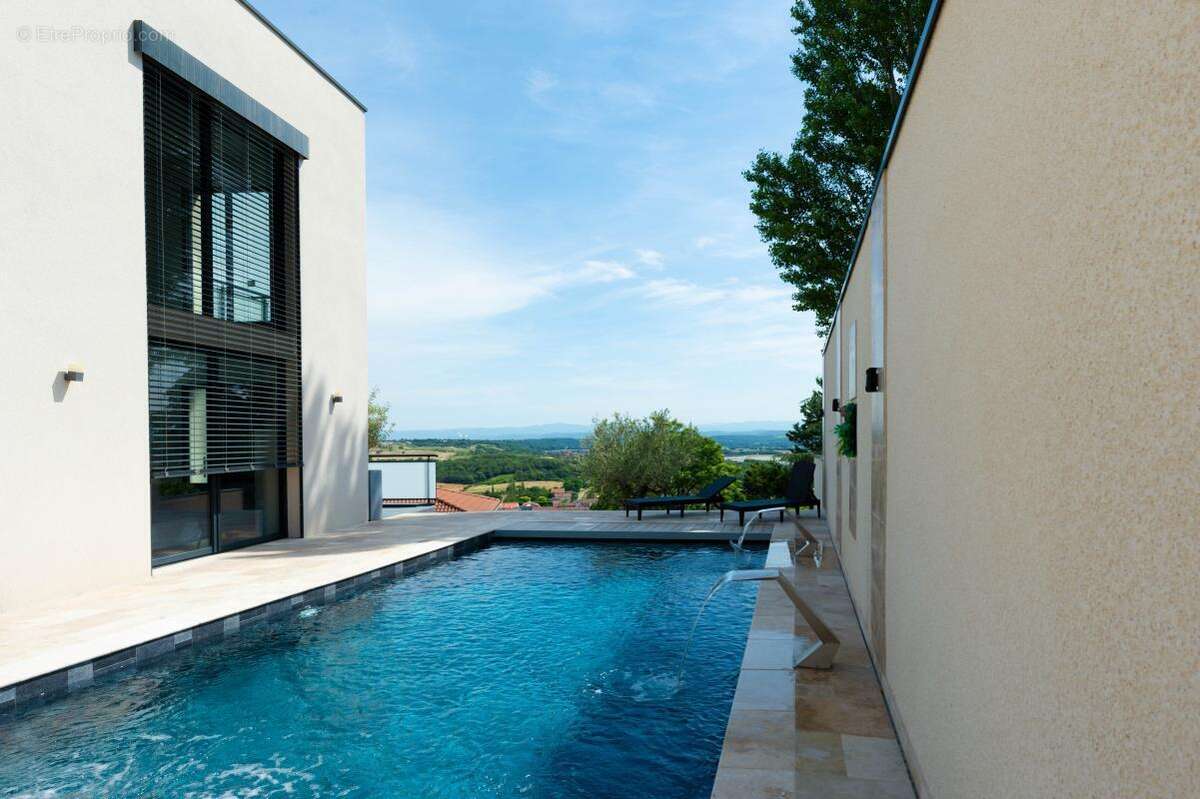 Villa d'exception - 2 suites parentales - 5 chambres - Hamman - Piscine - Garage double Vue panoramique - photo 4