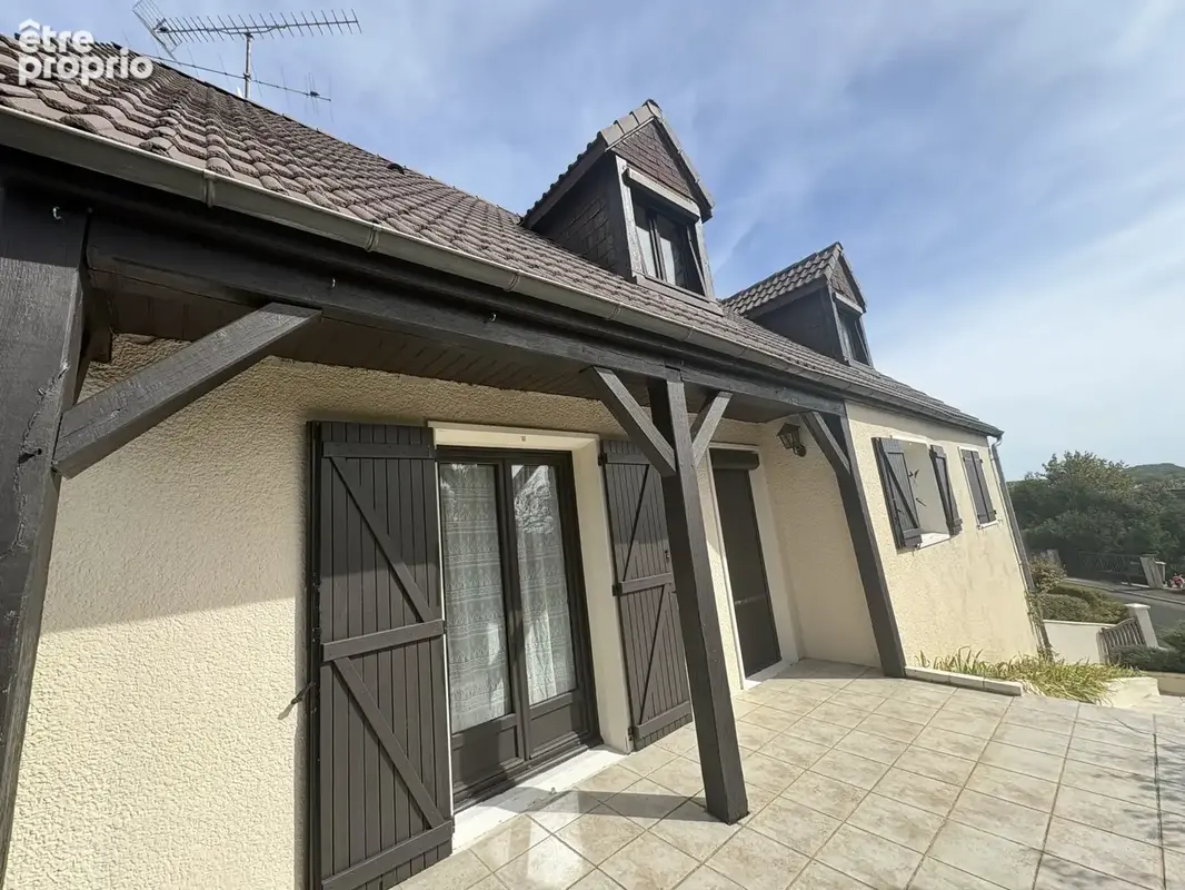 Maison à PARON