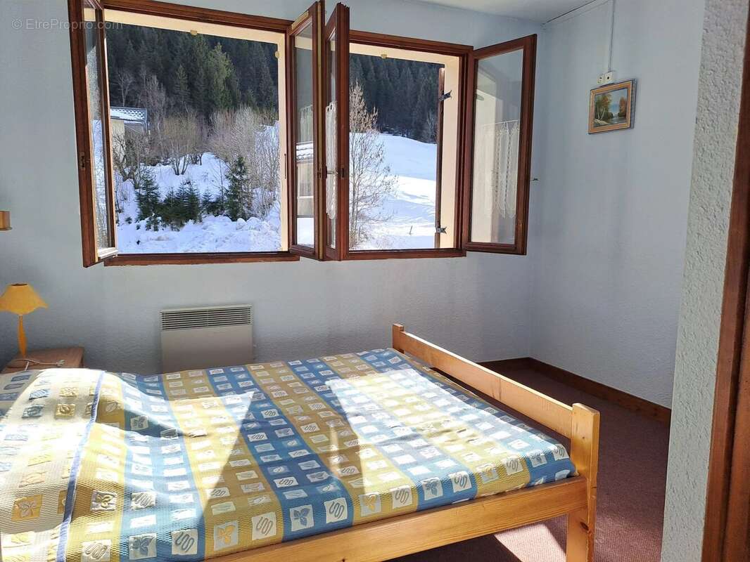 Appartement à MIJOUX
