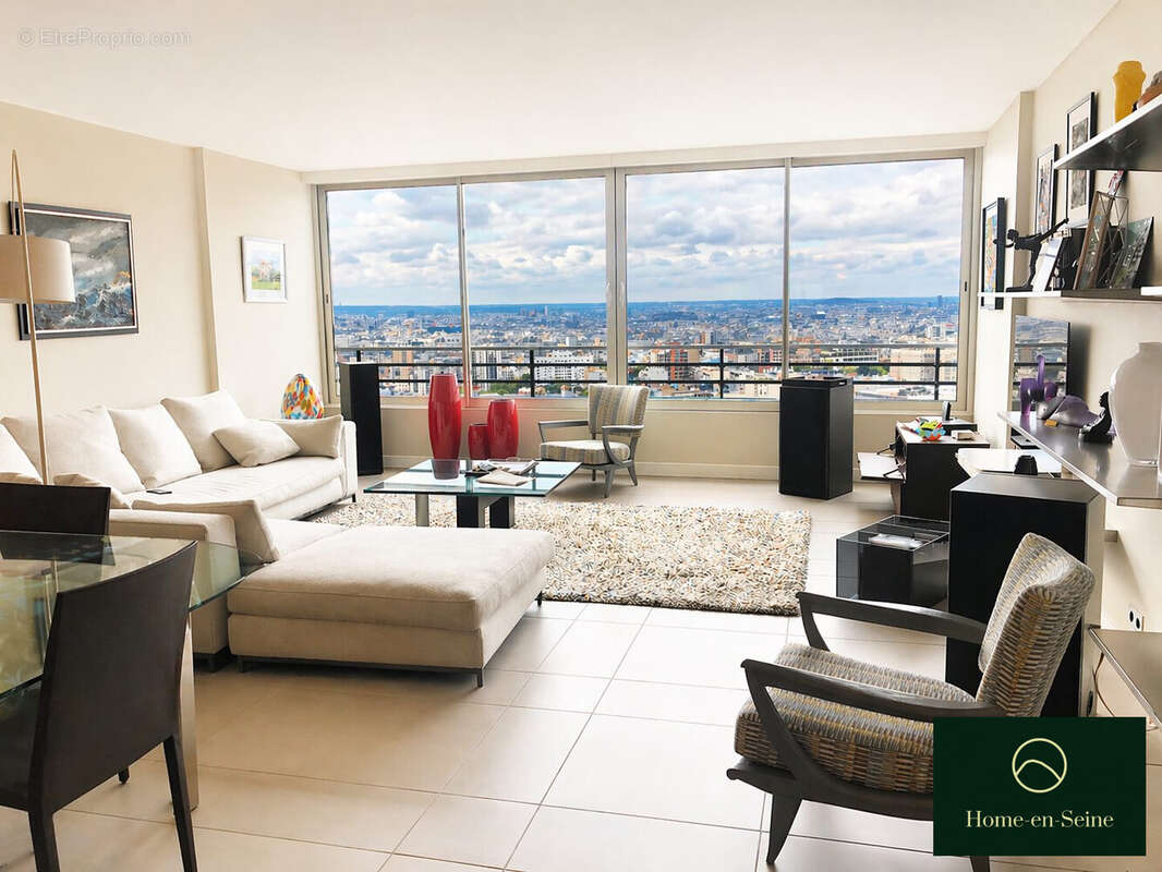 Appartement à PARIS-20E
