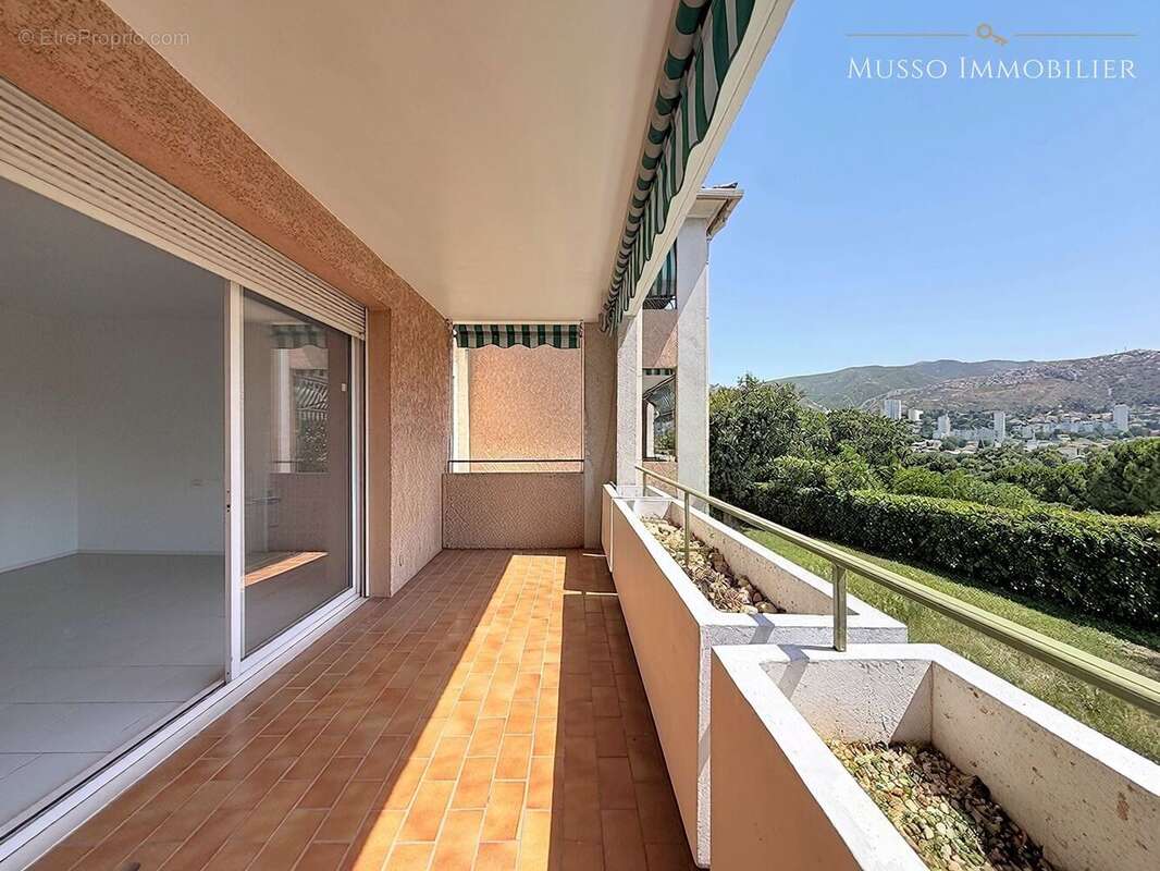 Appartement à MARSEILLE-11E