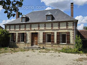 Maison à MONTIGNY-LES-MONTS