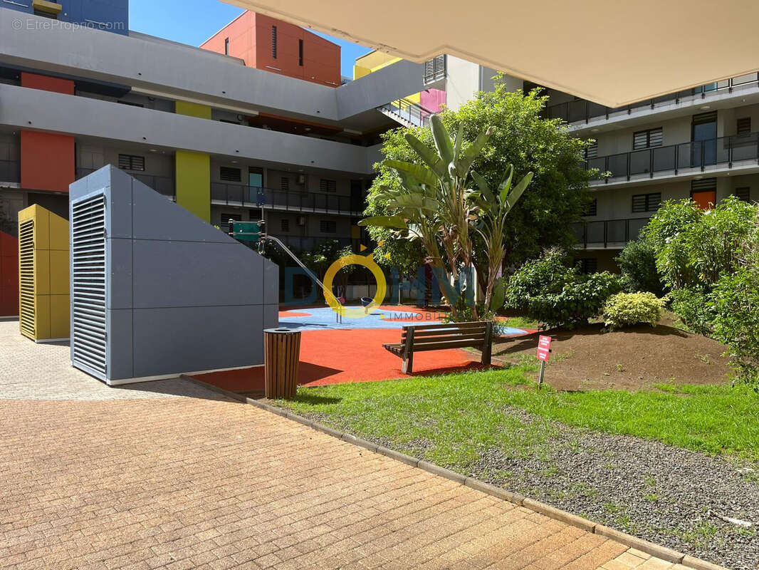 A saisir tres vite appartement st pierre centre ville - photo 8