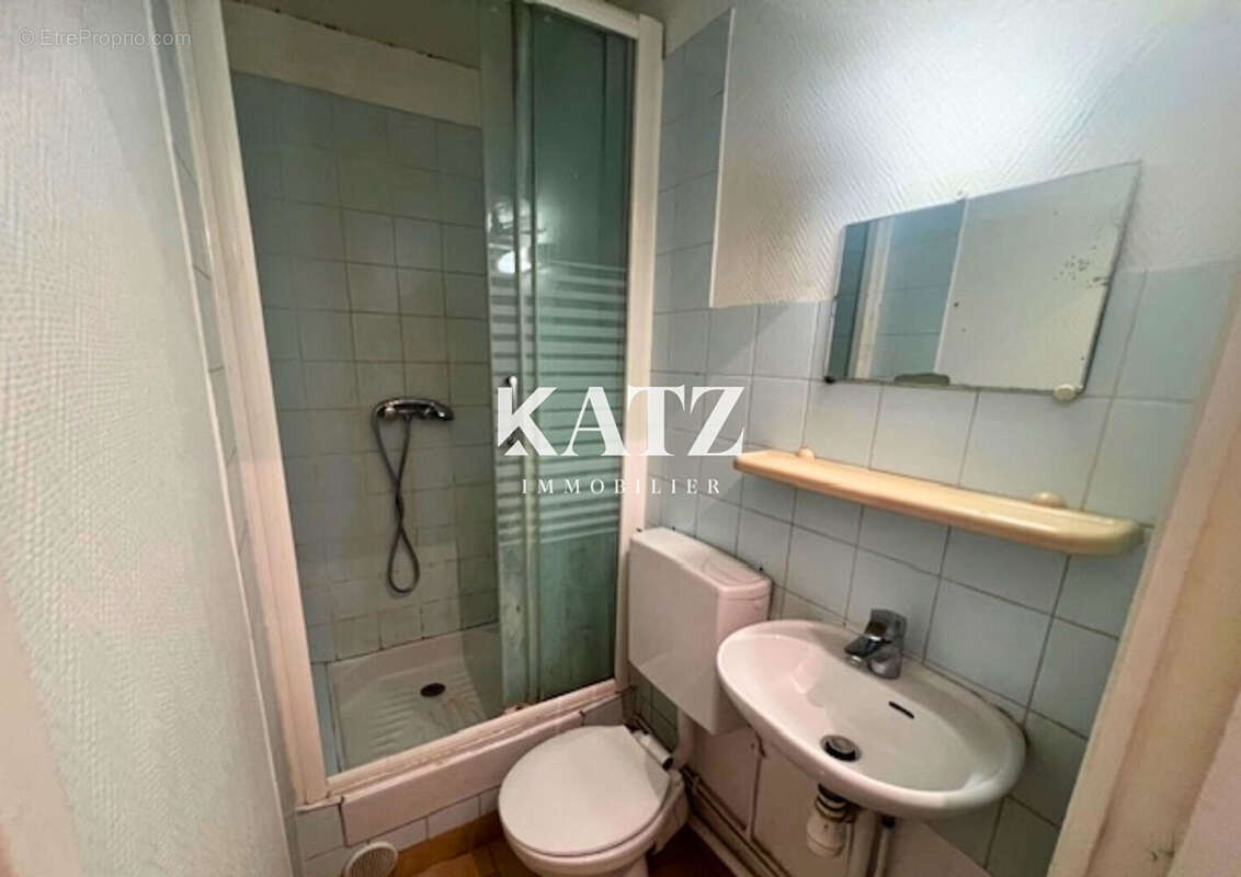 Appartement à PARIS-20E