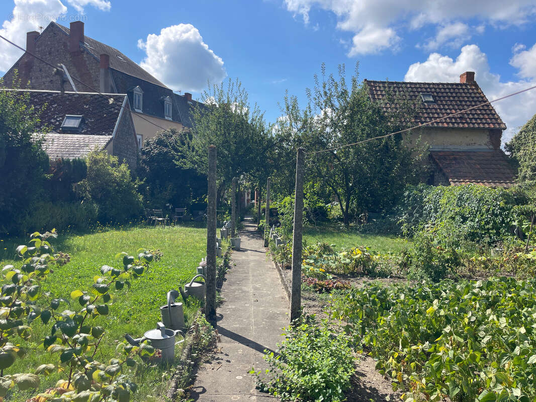 Maison à PIONSAT