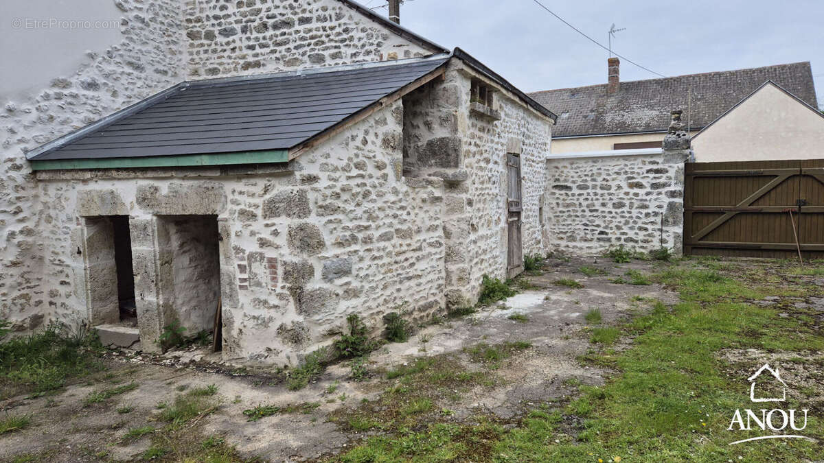 Maison à CORMAINVILLE