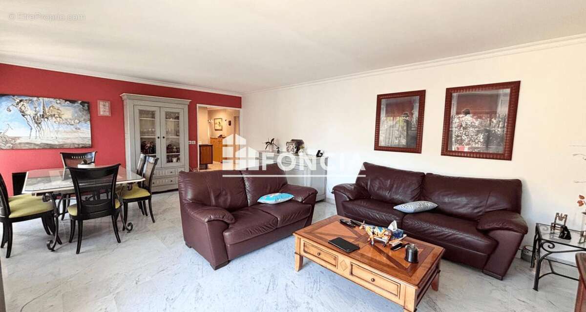 Appartement à BOURG-LA-REINE