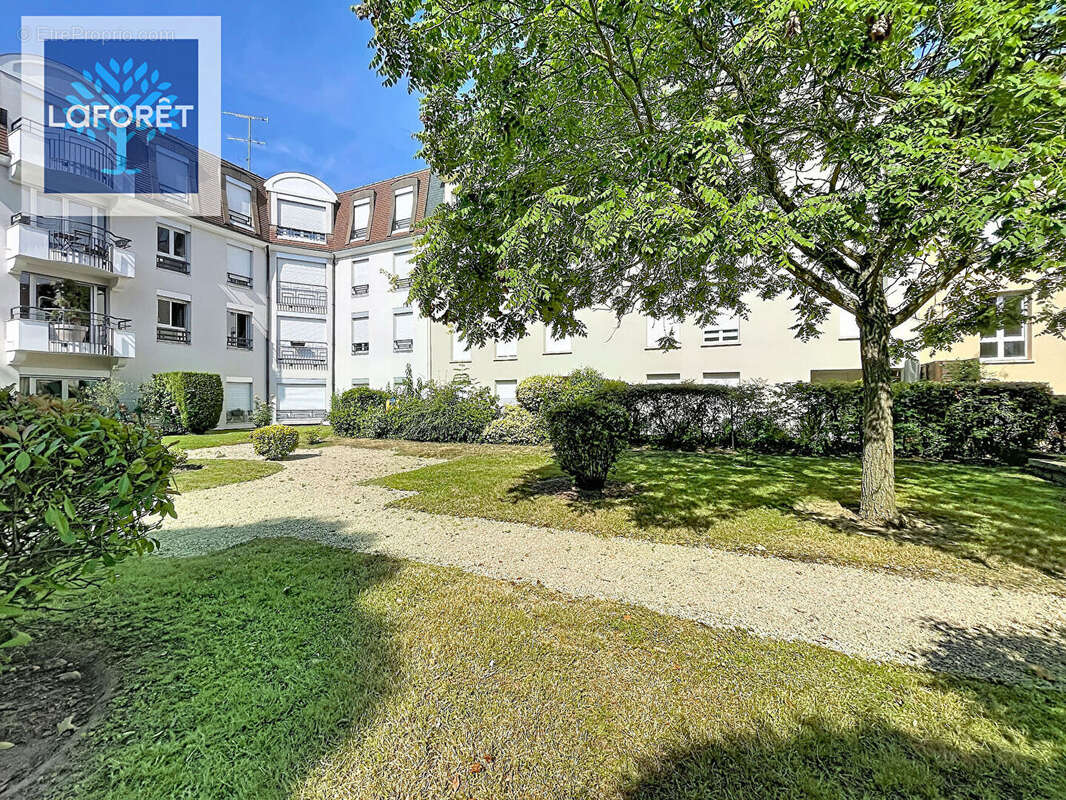 Appartement à L'ISLE-ADAM