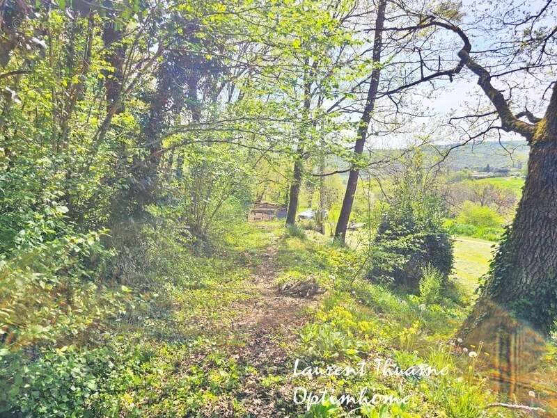 Maison à LE LARDIN-SAINT-LAZARE