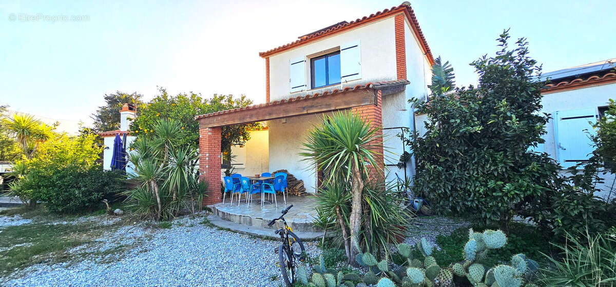 Maison à LAROQUE-DES-ALBERES