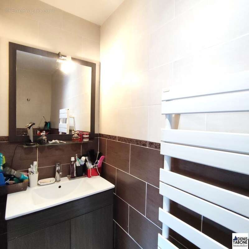 Maison à MONTLIGNON