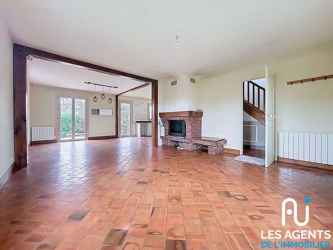 Maison à OUZOUER-LE-MARCHE