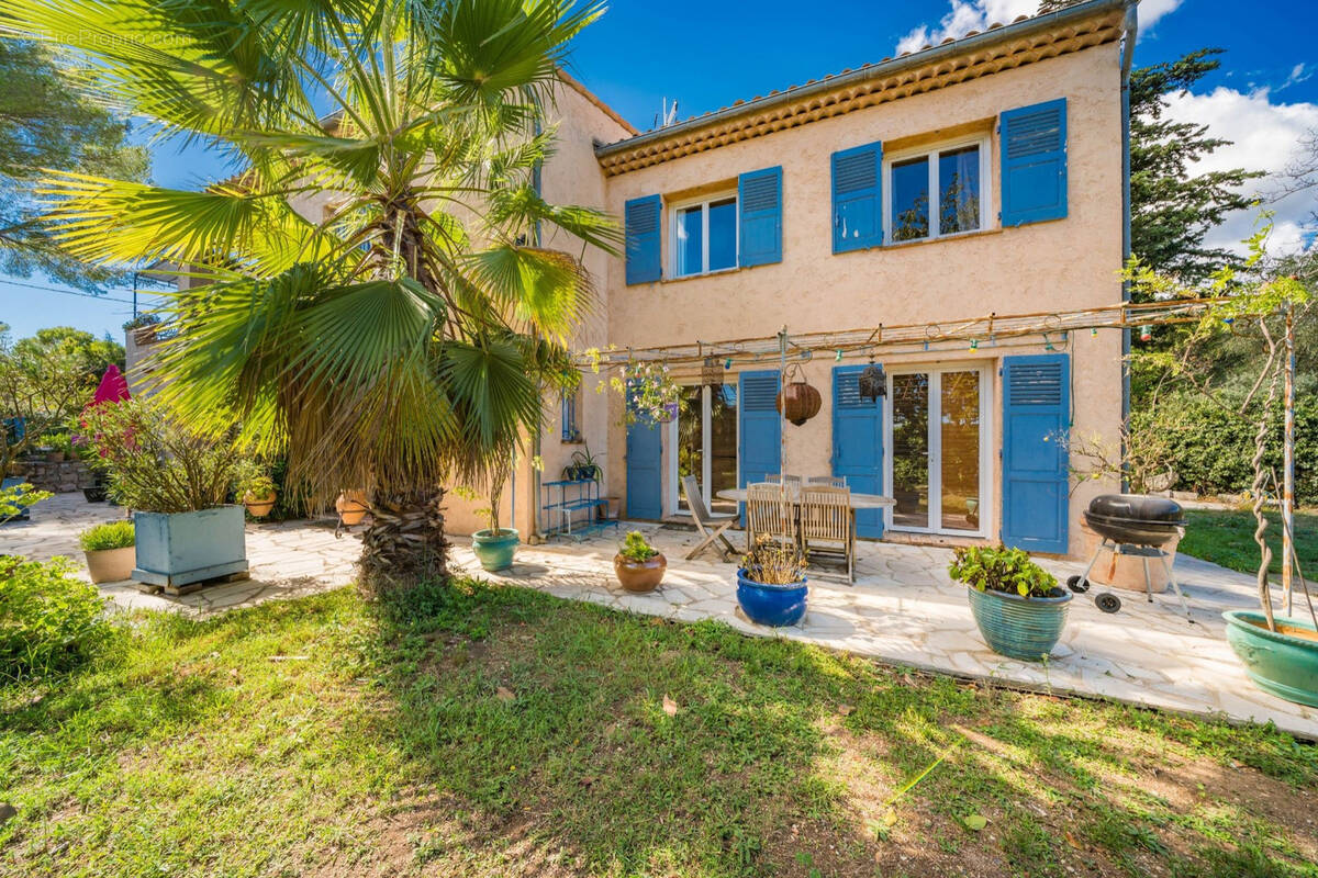 Maison à PEYMEINADE