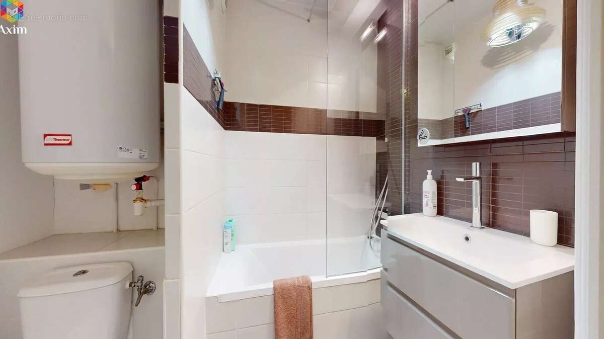 Appartement à FREJUS